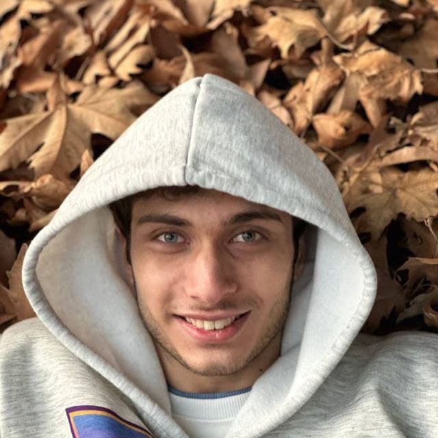 فربد ضمیری عضو انجمن